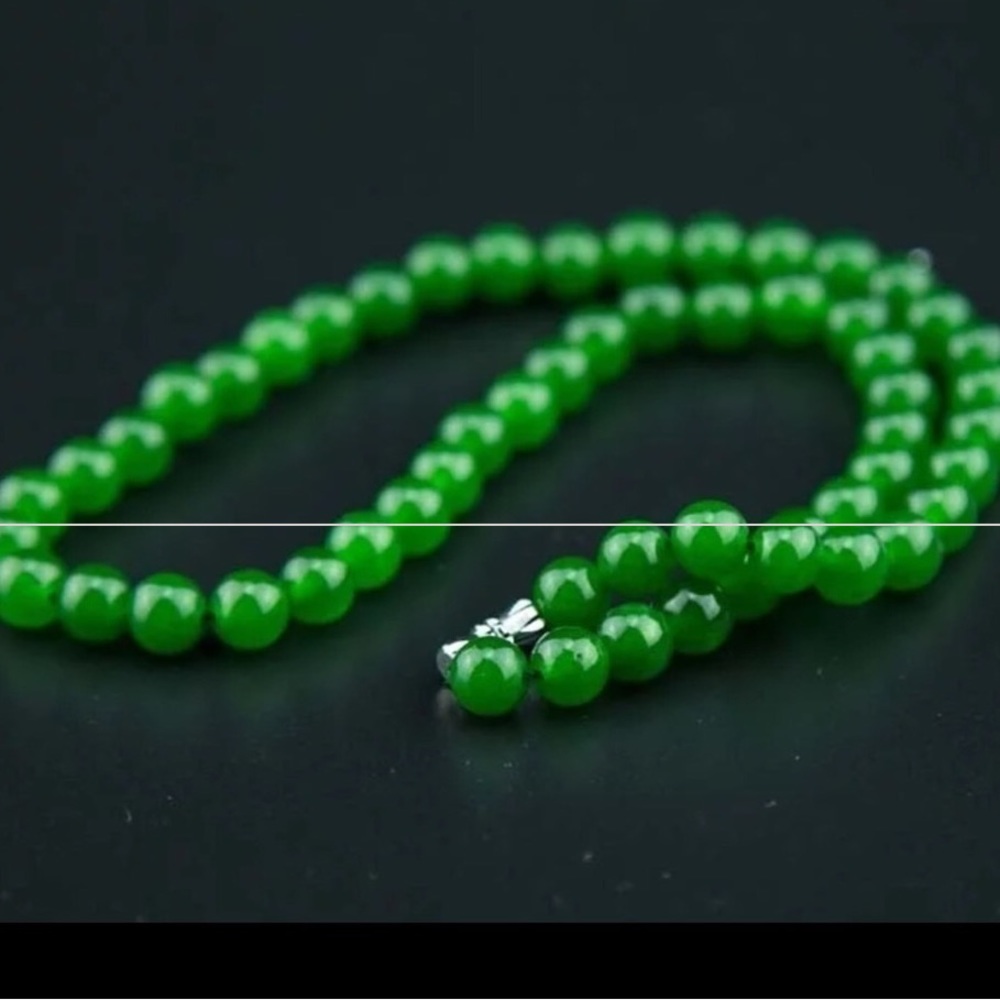 6mm Natural Emerald Jade statement Jade